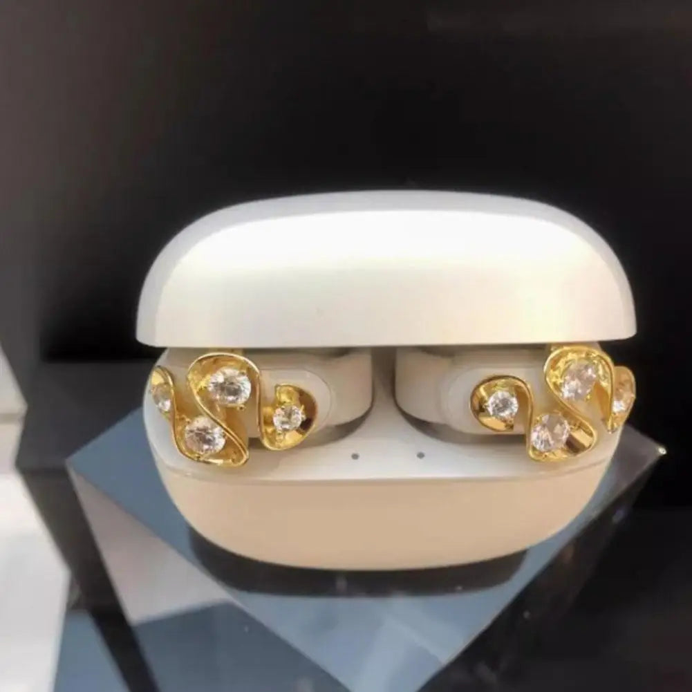 1 Pair Clip-On Earbud Jewelry – Bow-Shaped Headphone Decoration for Women | Exquisite Open-Ear Earphone Accessory & Gift